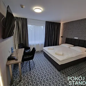 Hotel Gordon, Warschau